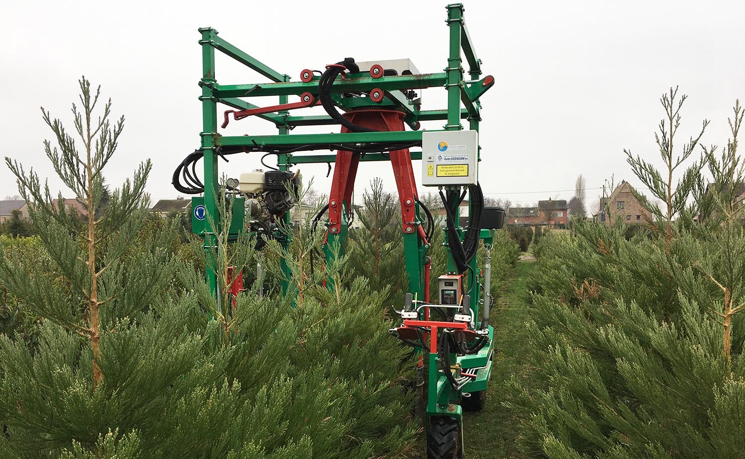 Plantgaten boren Loonwerk Boomkwekerij